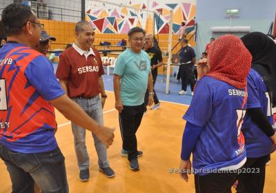Final Wanita011